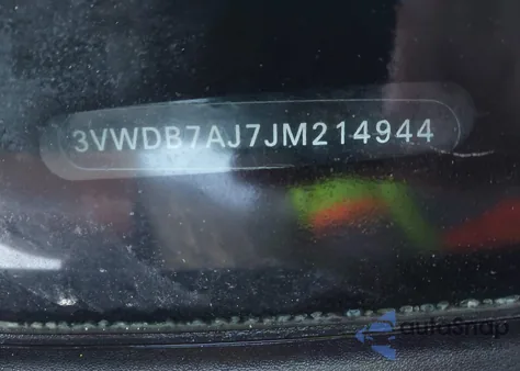 2018 Volkswagen Jetta 1.4T Se/1.4T Wolfsburg Edition z USA, uszkodzony, nr VIN 3VWDB7AJ7JM214944